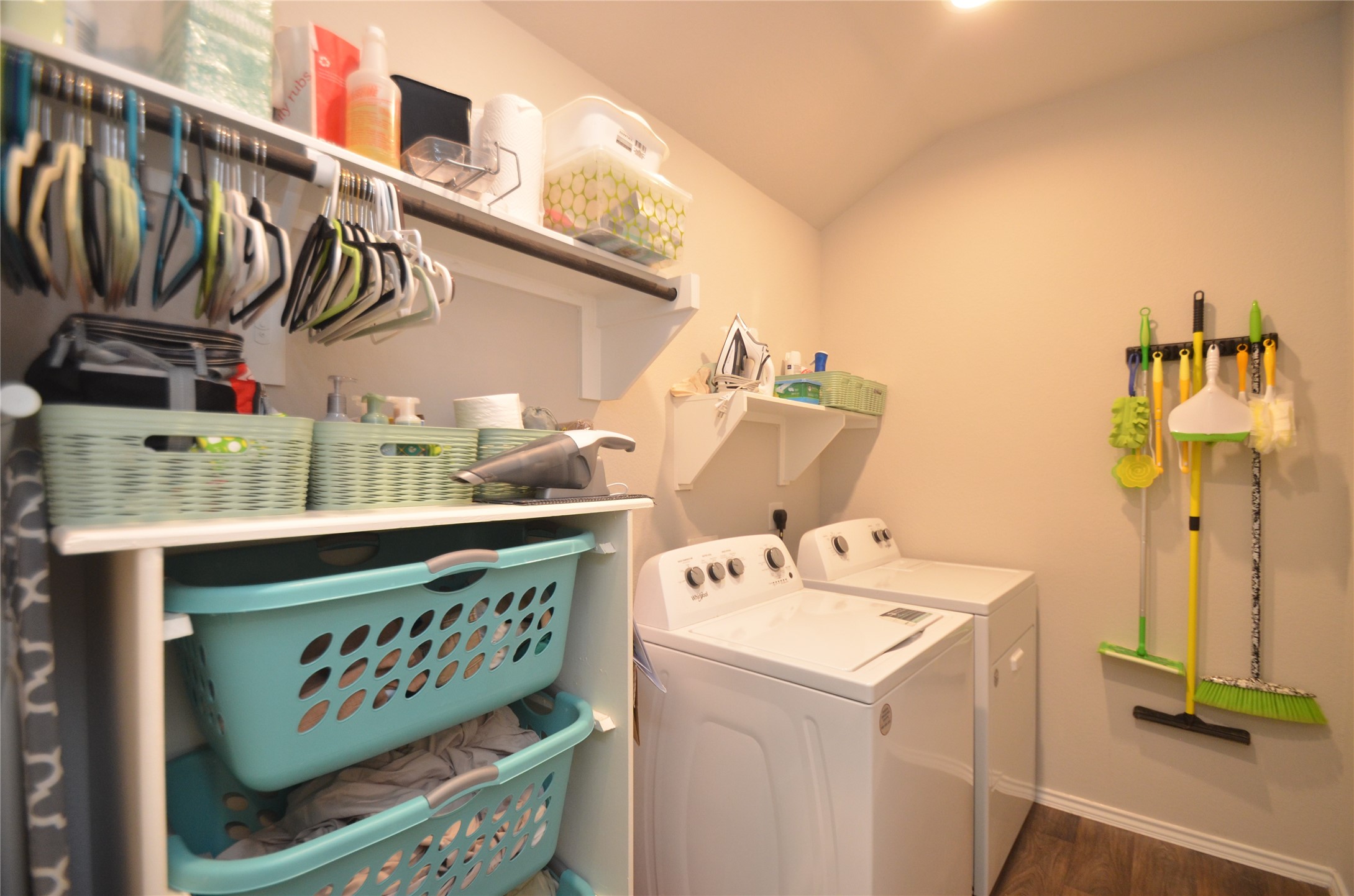 3810 Willow Valley Conroe, TX 77301 - Photo 35 of 38 a utility room with dryer and washer