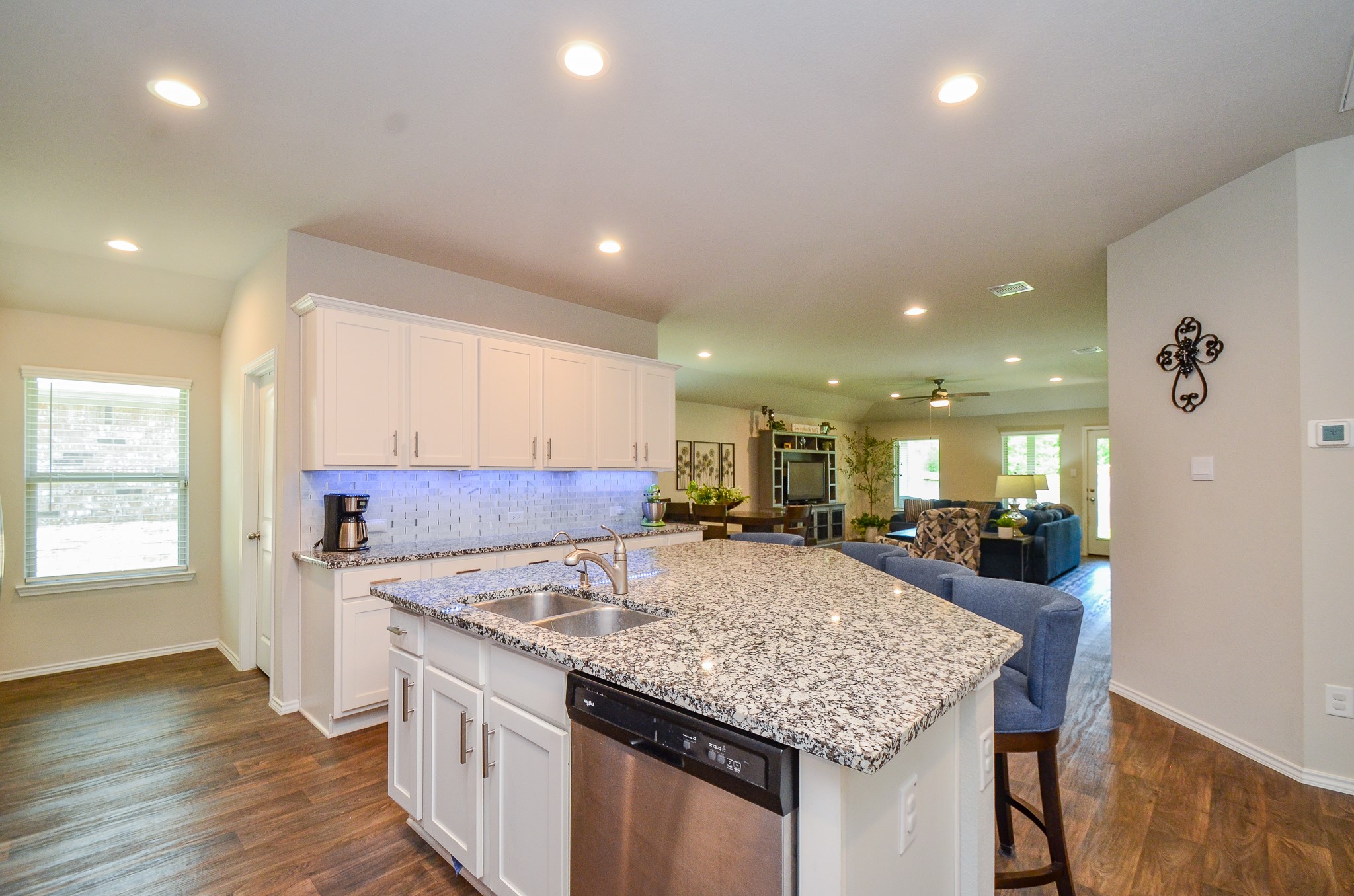 3810 Willow Valley Conroe, TX 77301 - Photo 6 of 38 a kitchen with a stove and refrigerator