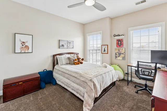 $615,000 | 5 Illinois Avenue, Schaumburg, IL 60193