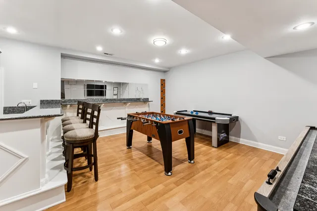 $615,000 | 5 Illinois Avenue, Schaumburg, IL 60193