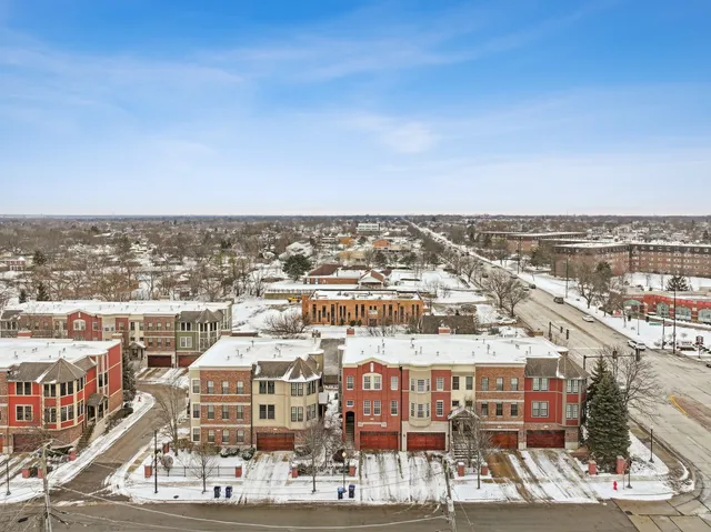 $615,000 | 5 Illinois Avenue, Schaumburg, IL 60193