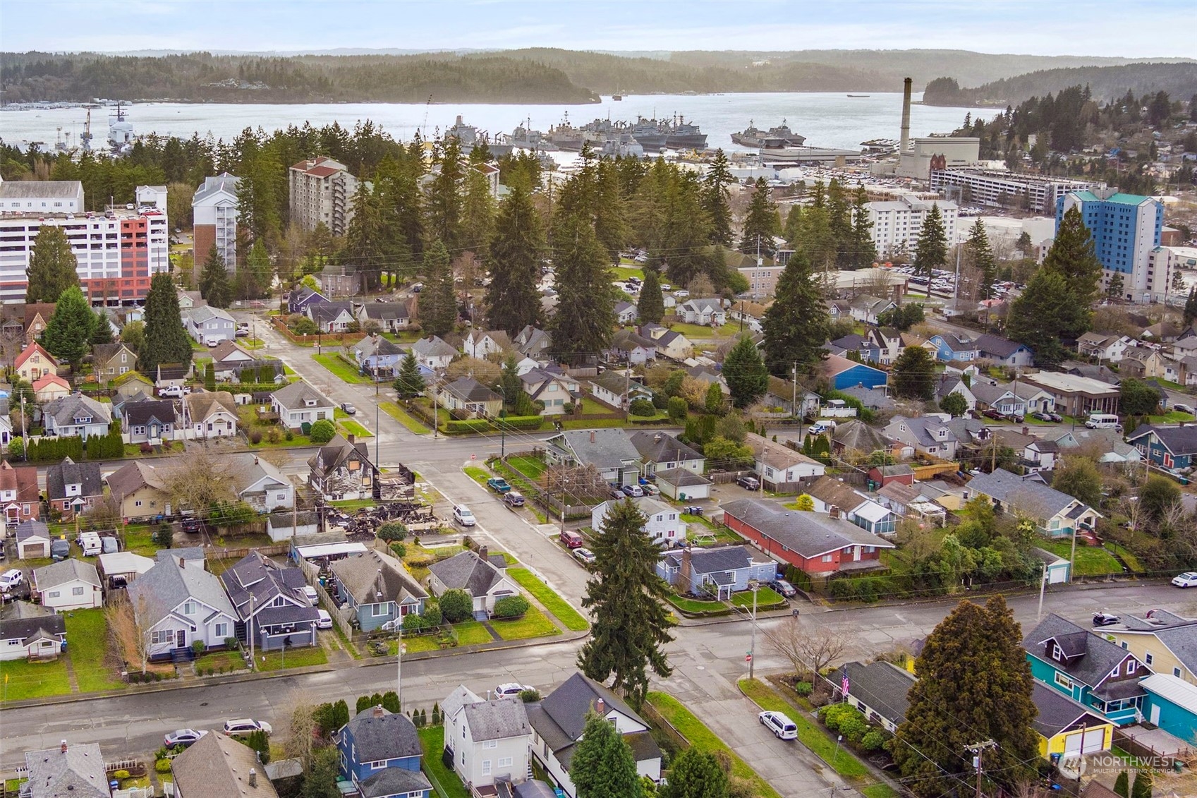 1745 4th Street Bremerton, WA 98337 - Photo 27 of 29 a view of a city