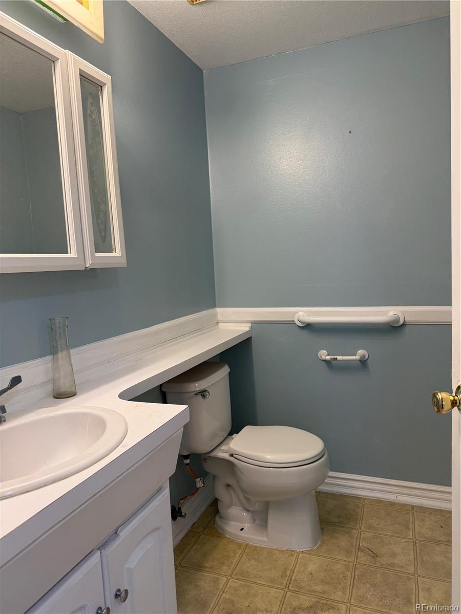 3510 Holland Street Wheat Ridge, CO 80033 - Photo 31 of 50