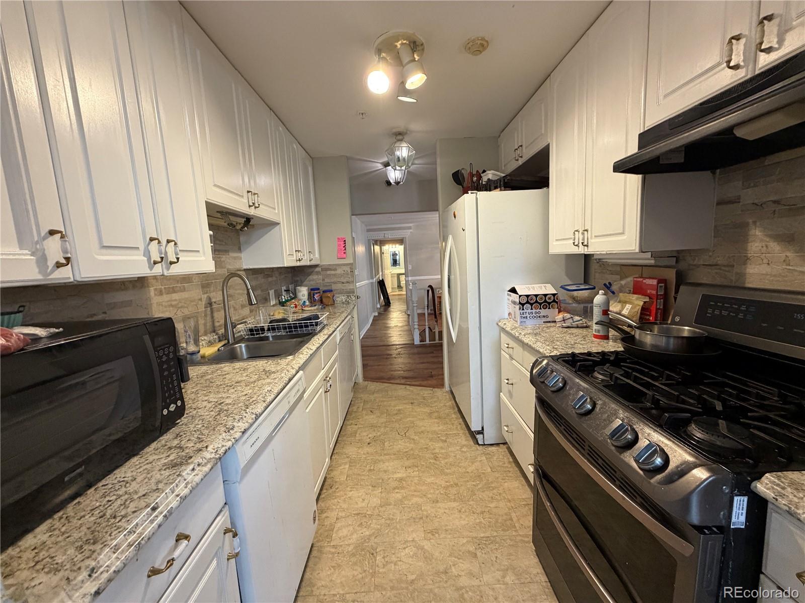 3510 Holland Street Wheat Ridge, CO 80033 - Photo 8 of 50