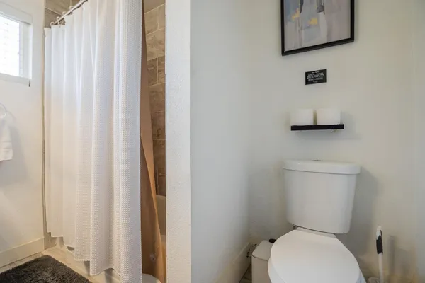 $2,495 | 1942 West Indianola Avenue, Phoenix, AZ 85015