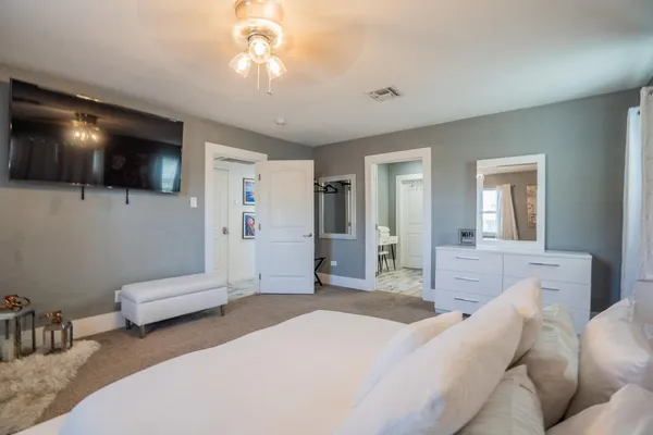 $2,495 | 1942 West Indianola Avenue, Phoenix, AZ 85015