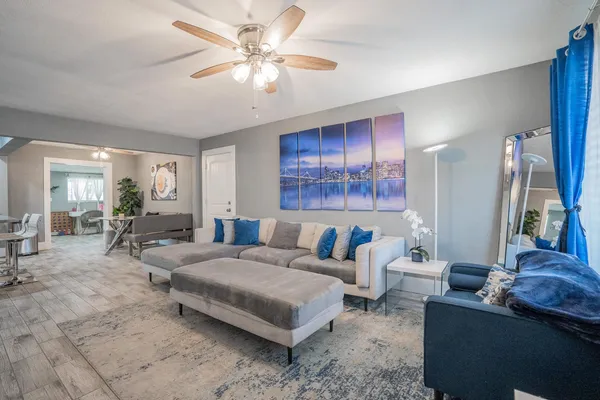 $2,495 | 1942 West Indianola Avenue, Phoenix, AZ 85015