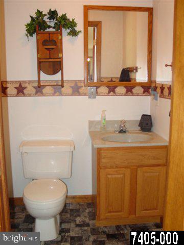 9005 Carlisle Road Wellsville, PA 17365 - Photo 16 of 25 Gallery Image 16