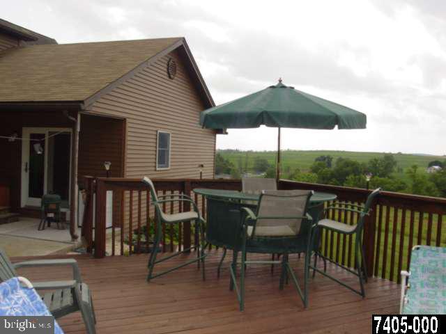 9005 Carlisle Road Wellsville, PA 17365 - Photo 5 of 25 Gallery Image 5
