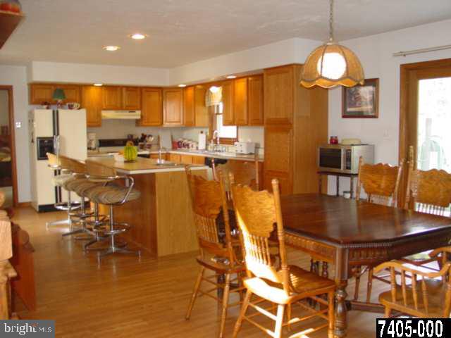 9005 Carlisle Road Wellsville, PA 17365 - Photo 7 of 25 Gallery Image 7