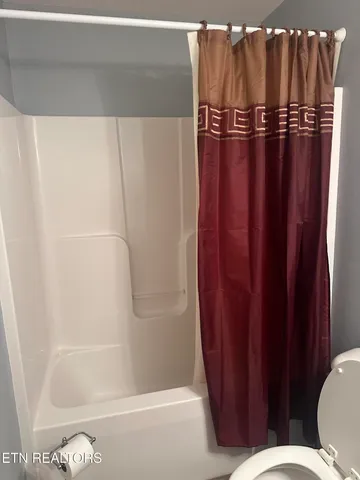 $310,000 | 156 Stonefield Drive, Harrogate, TN 37752