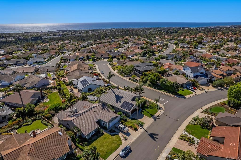 7205 Daffodil Place Carlsbad, CA 92011 - Photo 35 of 52