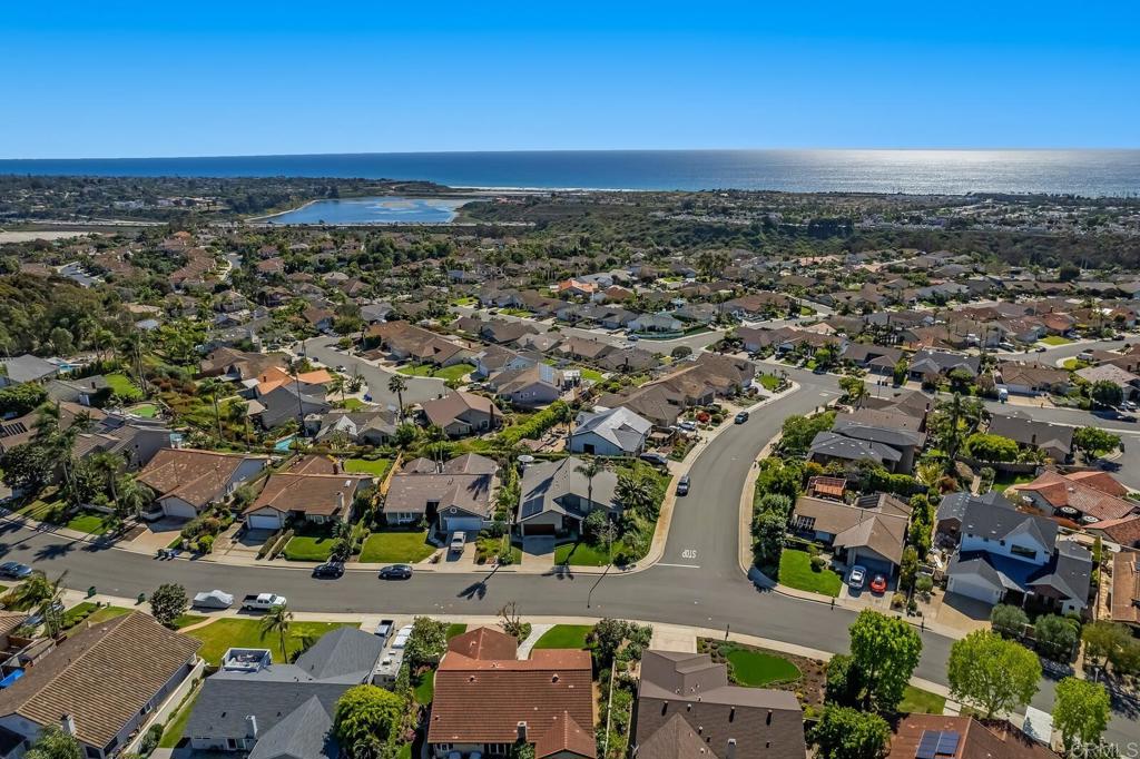 7205 Daffodil Place Carlsbad, CA 92011 - Photo 48 of 52