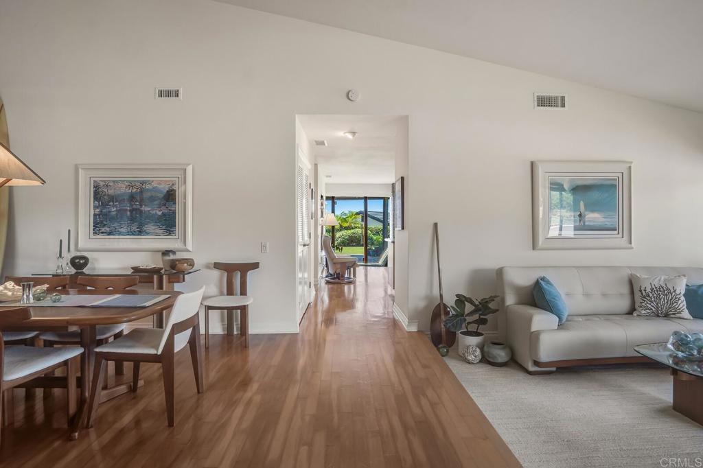 7205 Daffodil Place Carlsbad, CA 92011 - Photo 7 of 52