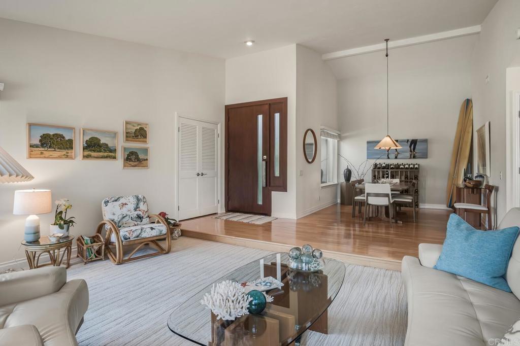 7205 Daffodil Place Carlsbad, CA 92011 - Photo 10 of 52