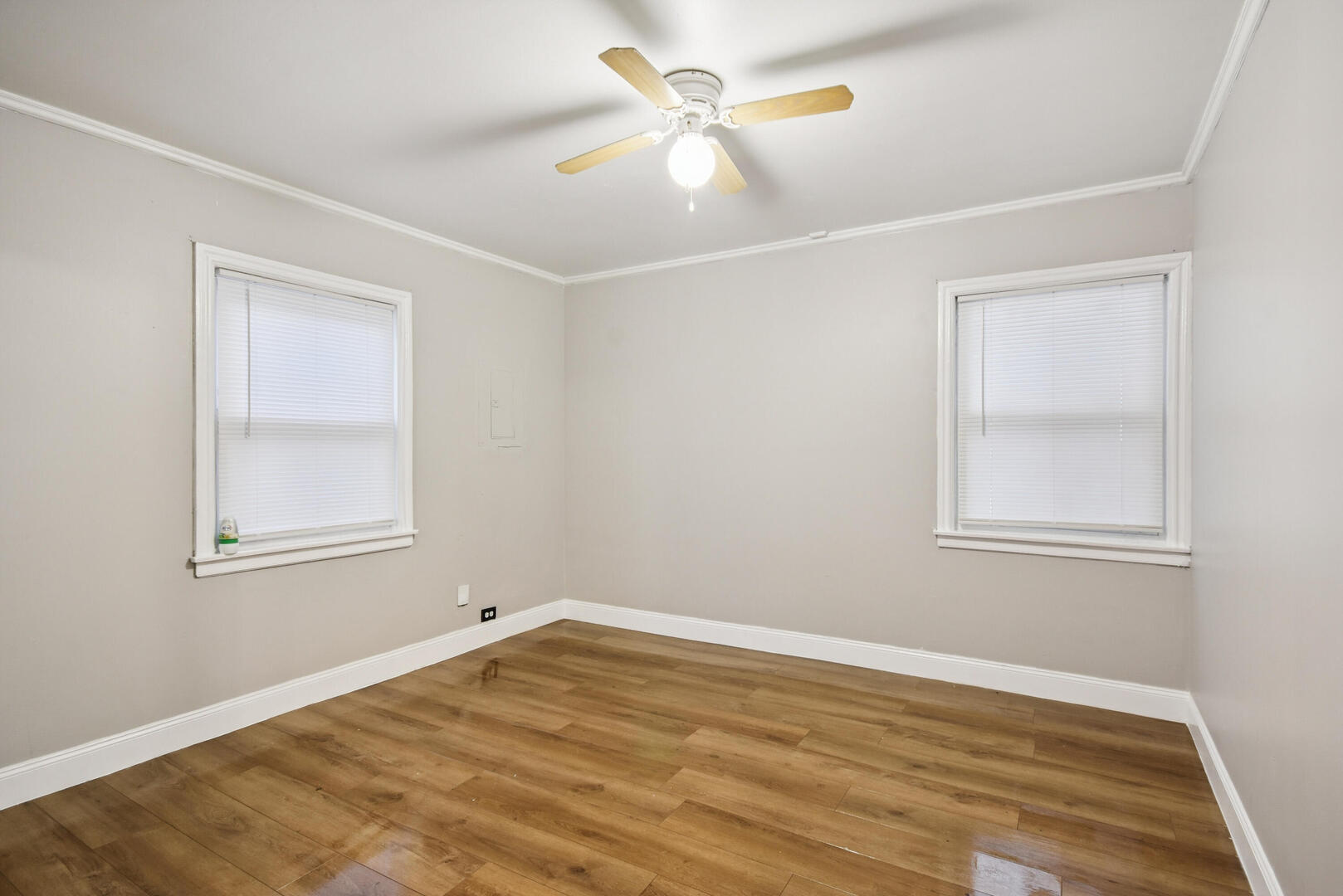 8745 43rd Street Lyons, IL 60534 - Photo 26 of 33