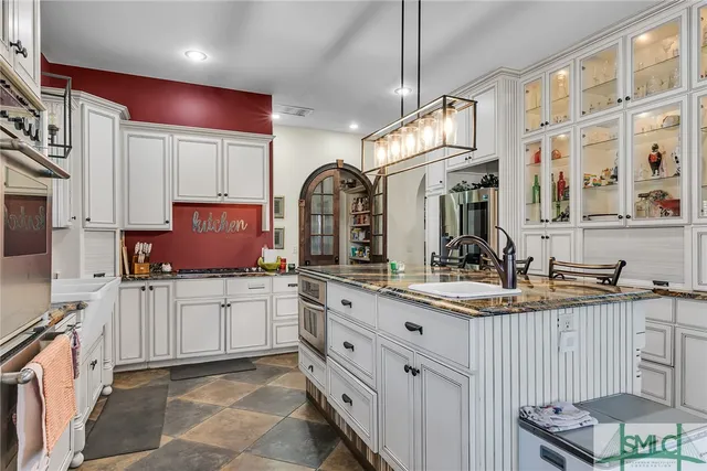 $1,295,000 | 777 Roebling Road, Bloomingdale, GA 31302