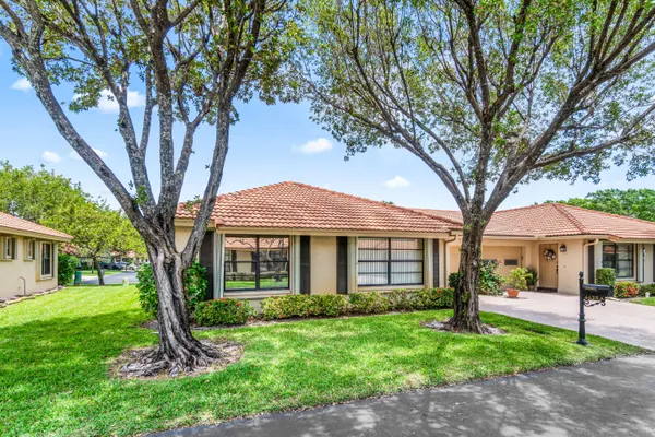 $270,000 | 4625 Rosewood Tree Court, Unit A, Boynton Beach, FL 33436