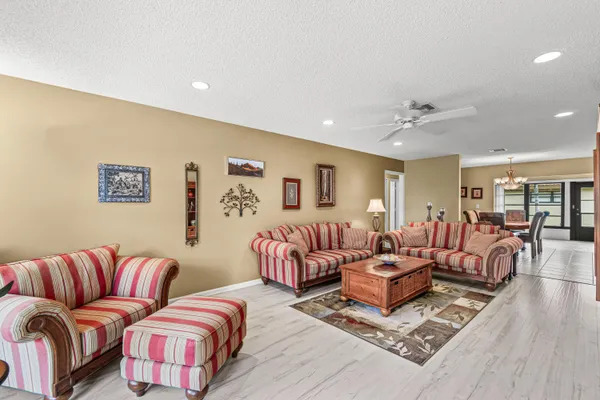 $270,000 | 4625 Rosewood Tree Court, Unit A, Boynton Beach, FL 33436
