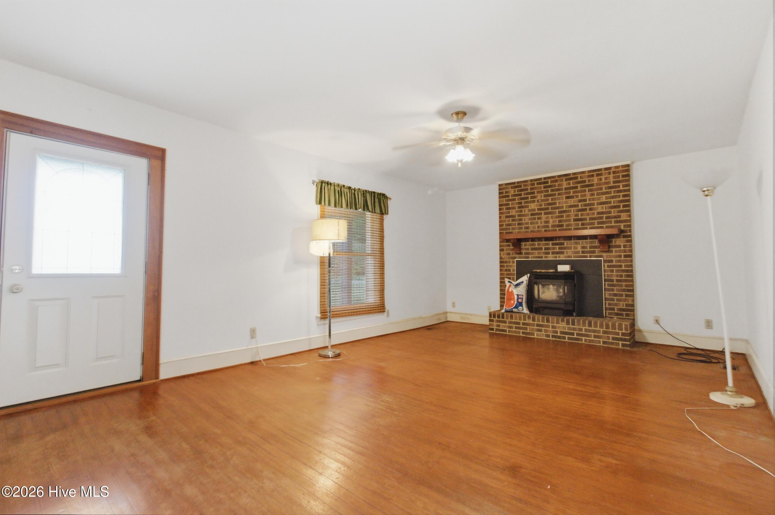 101 Beech Ridge Road Camden, NC 27921 - Photo 6 of 40 Living room