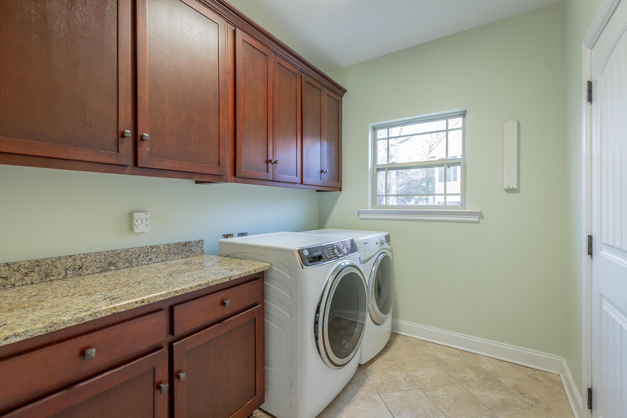 8069 Perfect View Ooltewah, TN 37363 - Photo 37 of 81 8069 Perfect View HD-66