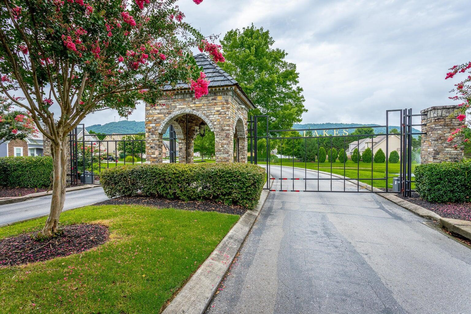 8069 Perfect View Ooltewah, TN 37363 - Photo 4 of 6 sl 1