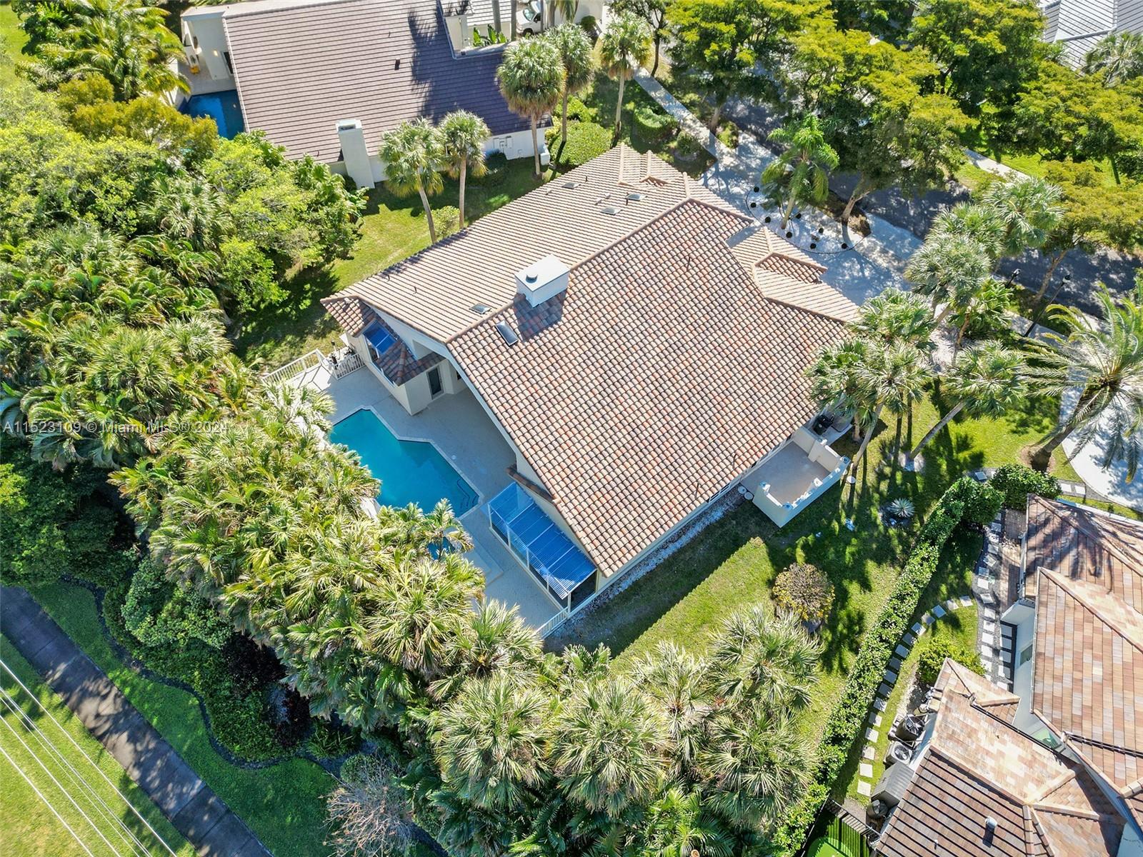 791 Parkside Circle North Boca Raton, FL 33486 - Photo 66 of 87 an aerial view of a house with a yard and garden