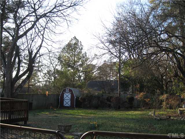 514 Lansing Street Raleigh, NC 27610 - Photo 5 of 5