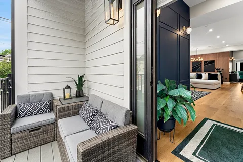 $829,000 | 51 Crescent Avenue, Unit 204, Chelsea, MA 02150