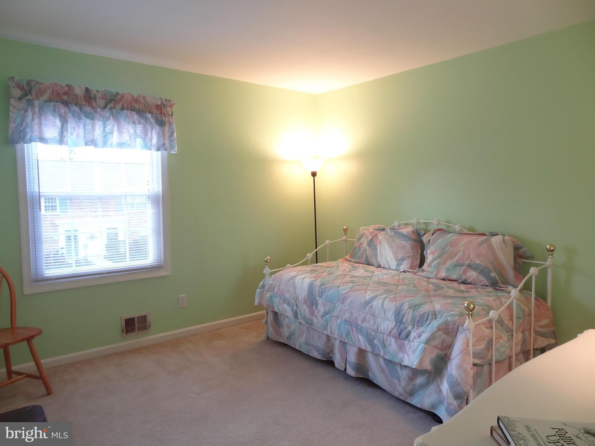 5925 Kingsford Road Springfield, VA 22152 - Photo 11 of 19 Bedroom (Master)