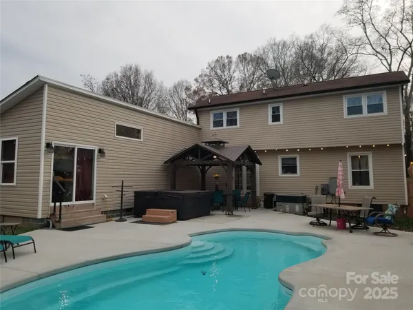 $440,900 | 372 Aycock Street Northeast, Concord, NC 28025