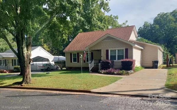 $440,900 | 372 Aycock Street Northeast, Concord, NC 28025