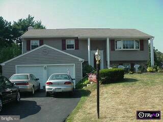 1002 Longspur Road Norristown, PA 19403 - Photo 1 of 6 Gallery Image 1