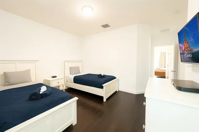 $2,600 | 17521 Placidity Avenue, Clermont, FL 34714