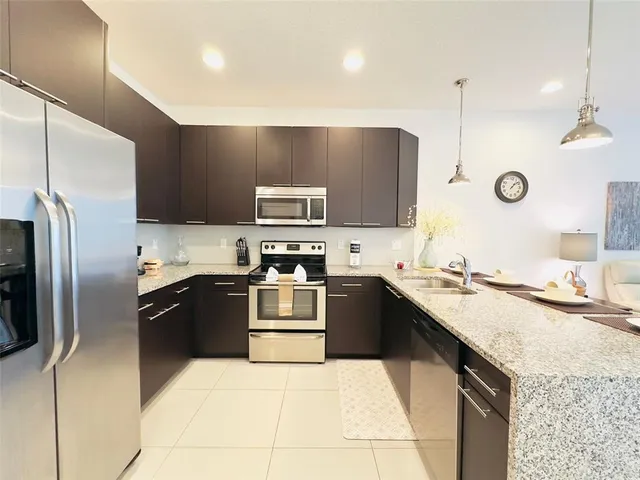 $2,600 | 17521 Placidity Avenue, Clermont, FL 34714