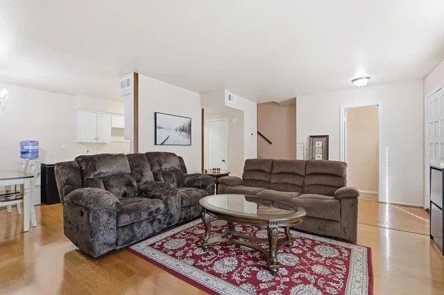 $310,000 | 2646 Custer Parkway, Unit D, Richardson, TX 75080