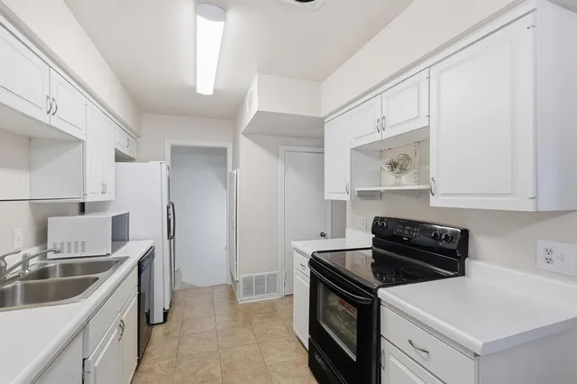 $310,000 | 2646 Custer Parkway, Unit D, Richardson, TX 75080