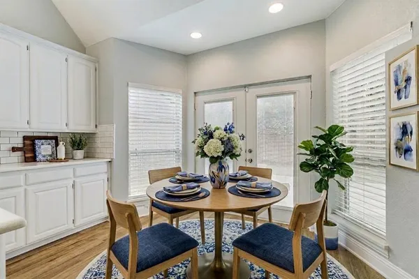 $567,600 | 2813 Mesa Court, Hurst, TX 76054