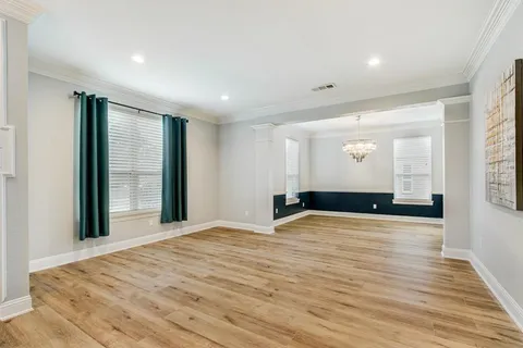 $567,600 | 2813 Mesa Court, Hurst, TX 76054