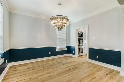 $567,600 | 2813 Mesa Court, Hurst, TX 76054