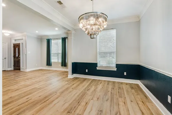 $567,600 | 2813 Mesa Court, Hurst, TX 76054