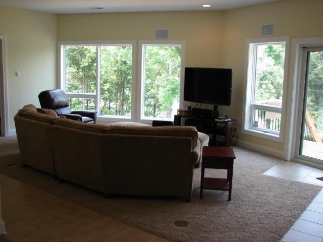 429 East Norris Point Road La Follette, TN 37766 - Photo 11 of 18 Downstairs Family Room
