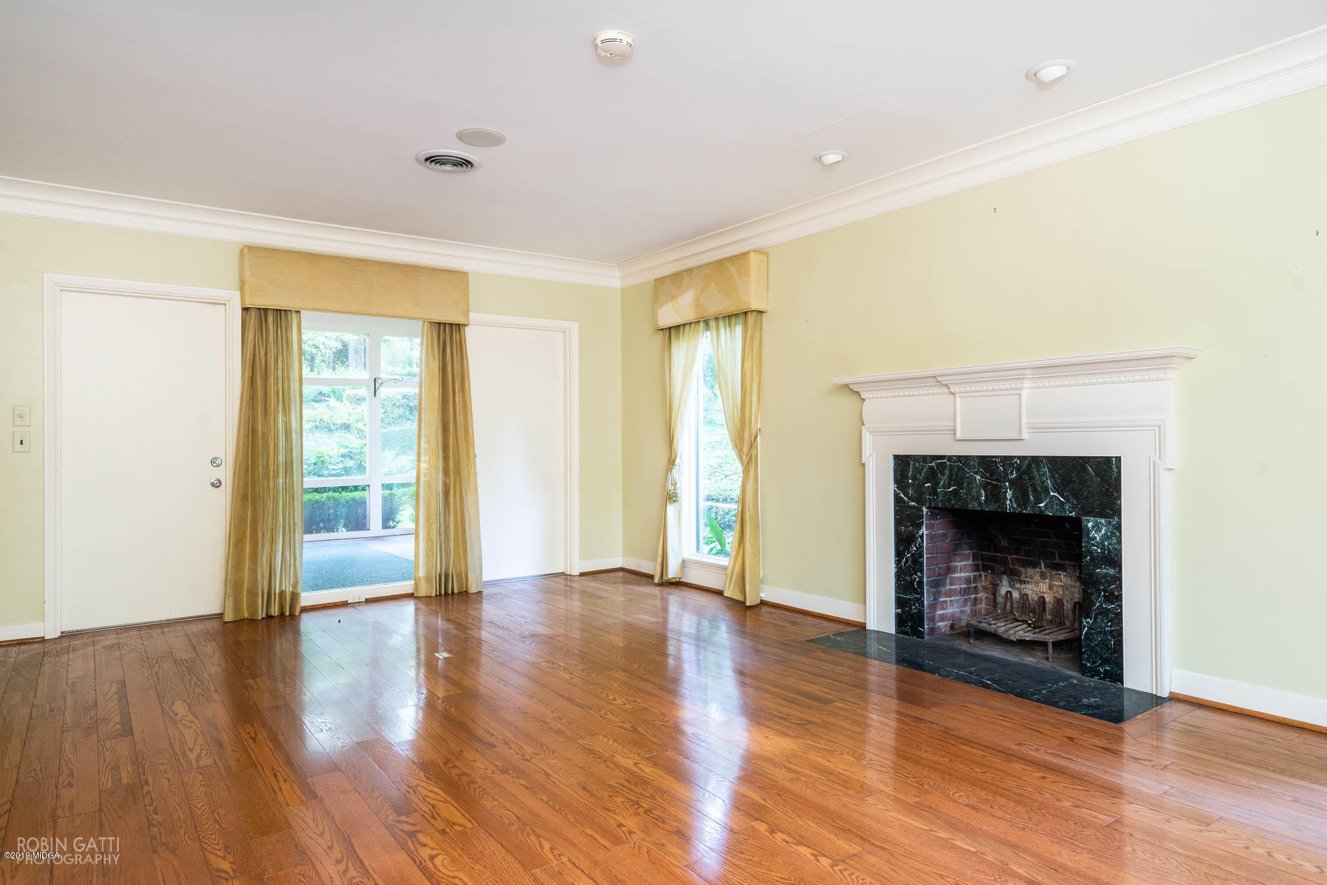1151 Oakcliff Road Macon, GA 31211 - Photo 4 of 53 DSC07603