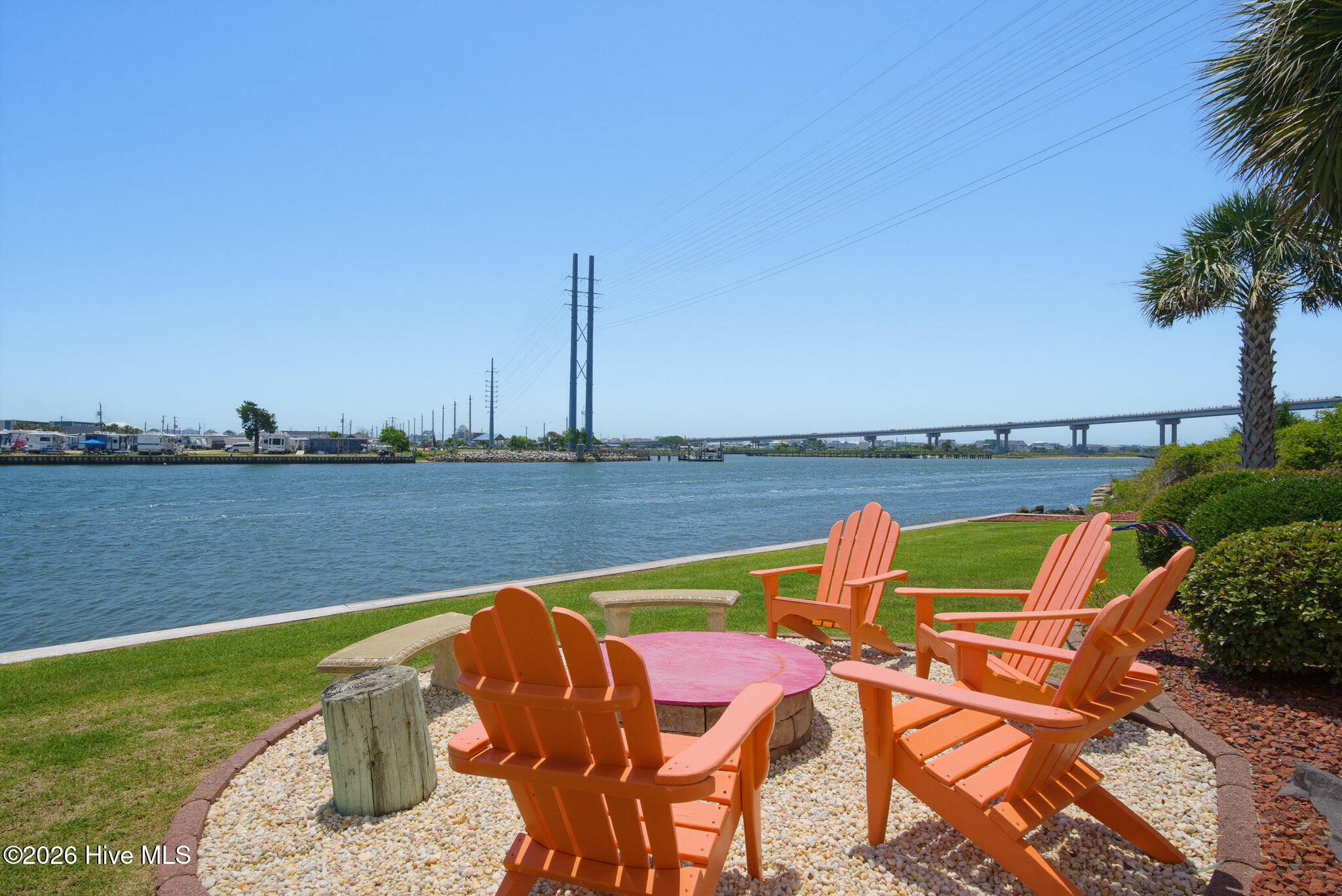 702 Roland Avenue Surf City, NC 28445 - Photo 10 of 57