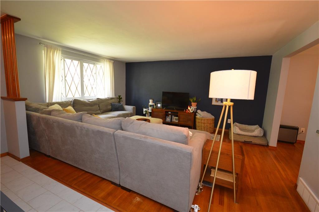 226 Hillendale Road Pittsburgh, PA 15237 - Photo 3 of 25 a living room with furniture and a wooden floor