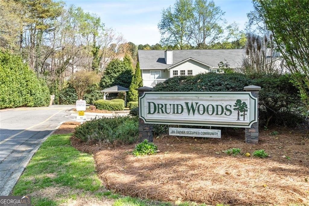 2045 Brian Way Decatur, GA 30033 - Photo 35 of 35 a view of outdoor space with garden and trees