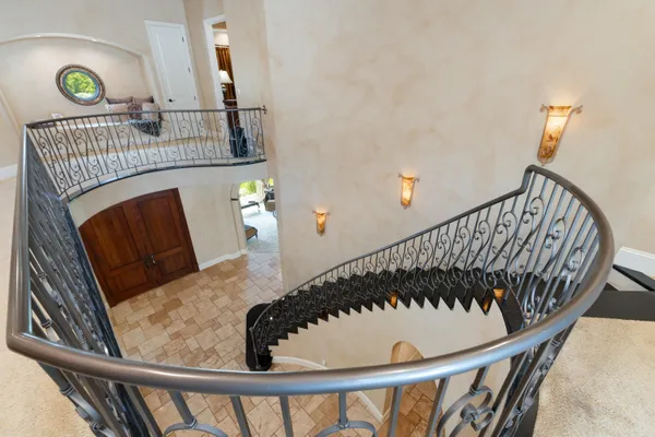 a view of entryway
