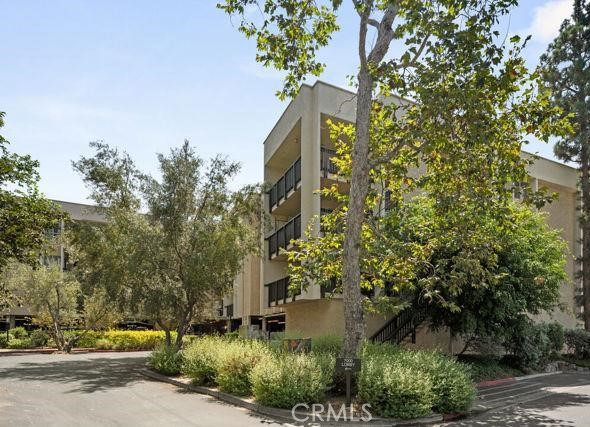 7207 Raintree Circle Culver City, CA 90230 - Photo 1 of 28 Building 7000