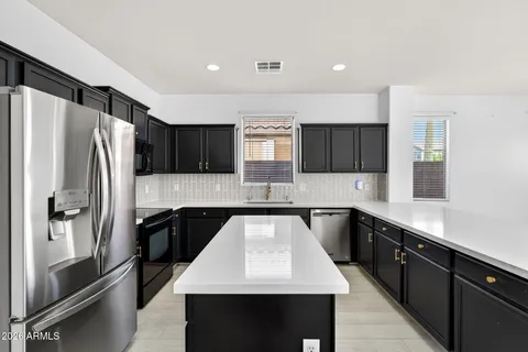 $305,000 | 36085 West Vera Cruz Drive, Maricopa, AZ 85138
