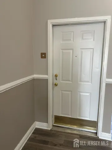 $2,000 | 177 Avenel Street, Unit 1B, Avenel, NJ 07001